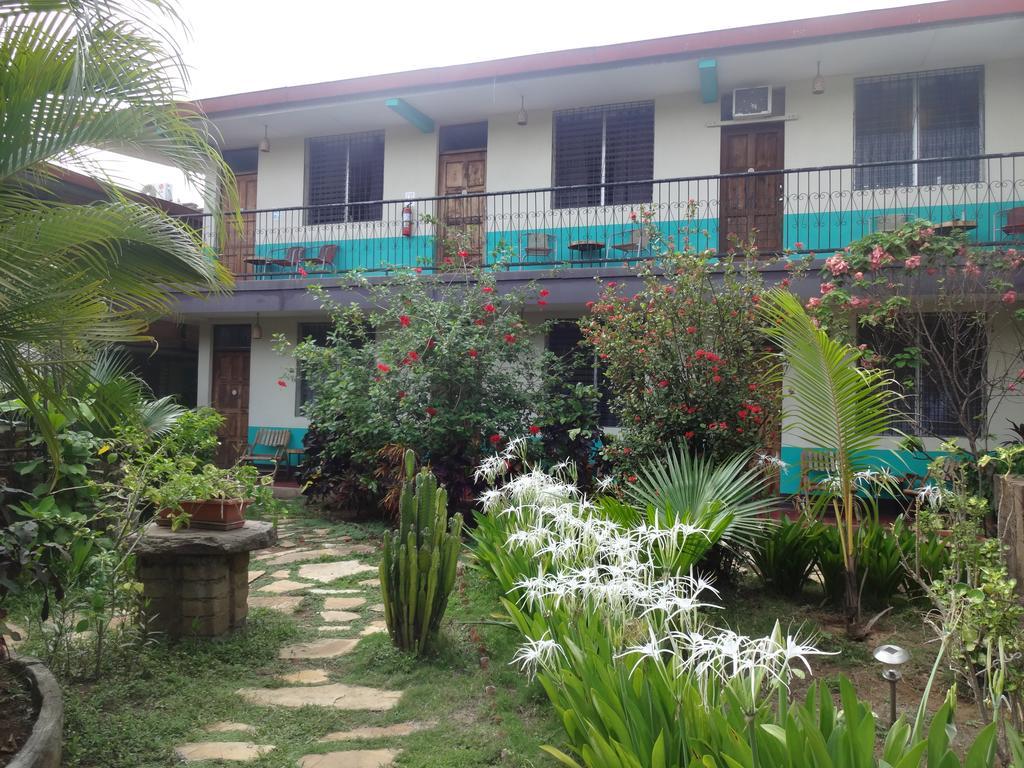 Hôtel Harvest House Nicaragua à León Extérieur photo