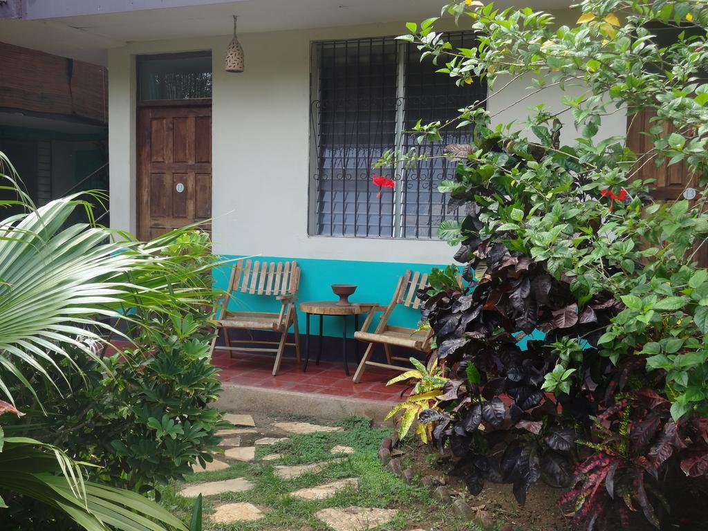 Hôtel Harvest House Nicaragua à León Extérieur photo